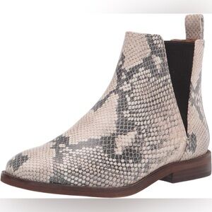 Lucky Brand genuine leather bootie